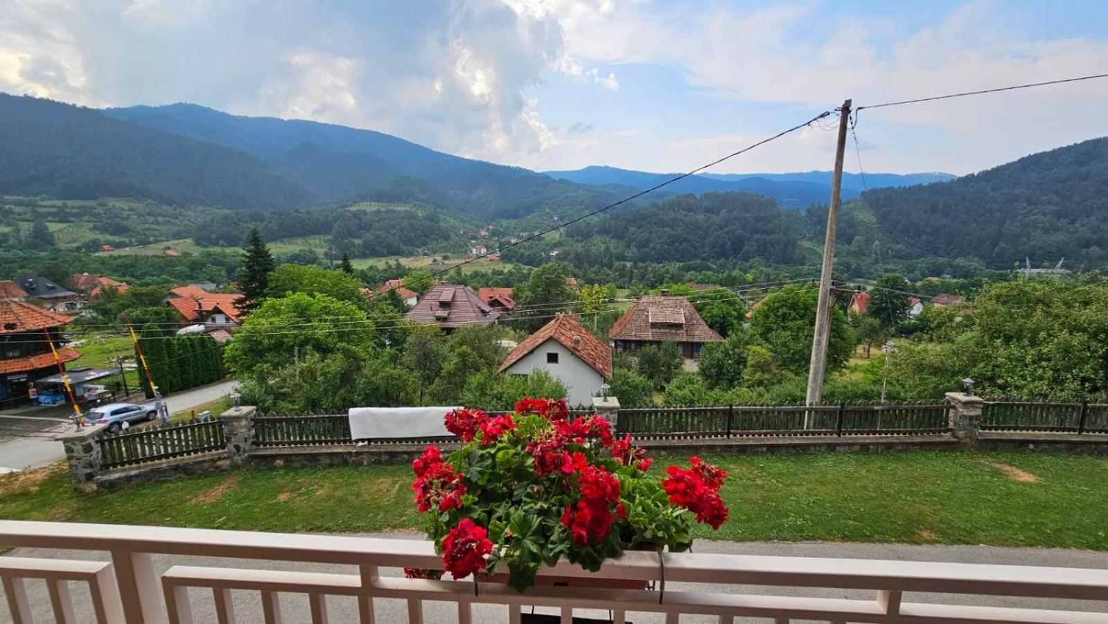 Apartmani Maksimovic Мокра-Гора Экстерьер фото