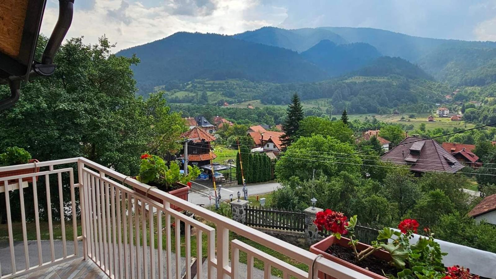 Apartmani Maksimovic Мокра-Гора Экстерьер фото